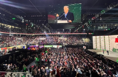 O cădere a Ucrainei ar fi catastrofală pentru Ungaria, susţine la Szeged, într-un discurs, în campania electorală, Viktor Orban