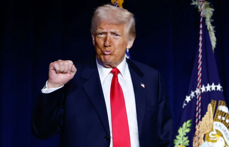 Trump dă afară, telefonic, 30 de diplomaţi de carieră numiţi de Biden