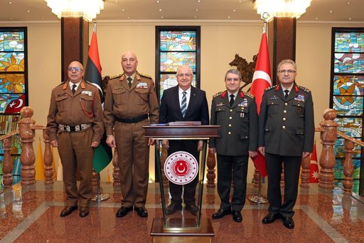 Şeful armatei din Libia a murit într-un accident aviatic în Turcia la scurt timp după decolarea de la Ankara - VIDEO