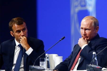Macron nu a discutat ”pentru moment” la telefon cu Putin, nu există un plan în acest sens şi nici un plan al unei vizite a şefului statului francez la Moscova, anunţă Palatul Élysée