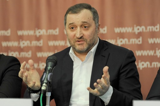 UPDATE - Fostul premier al R. Moldova Vlad Filat, condamnat la 2 ani de închisoare în Franţa, dat în urmărire internaţională/ Filat: “Sunt pe loc. Nu mă eschivez”
