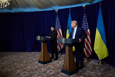 Sky News: Momentul în care Volodimir Zelenski şi-a pierdut mimica impenetrabilă în timpul conferinţei de presă comune cu Donald Trump - VIDEO