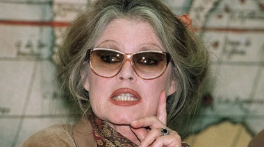 Funeraliile lui Brigitte Bardot urmează să aibă loc la 7 ianuarie, la Saint-Tropez, urmate de o ”înhumare privată şi confidenţială”, anunţă Fundaţia Brigitte Bardot