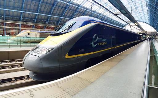 UPDATE - Pană majoră la Eurostar. Compania anunţă reluarea „progresivă” a circulaţiei, după ce suspendase toate trenurile între Londra, Paris, Amsterdam şi Bruxelles. Problema de alimentare încă persistă, pasagerii sunt sfătuiţi să renunţe la călătorie