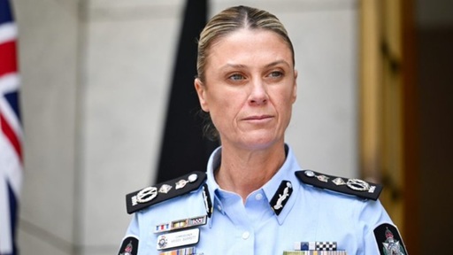 Autorii atacului de pe plaja Bondi ”aparent au acţionat singuri” şi nu făceau parte din vreo organizaţie teroristă, anunţă poliţia australiană