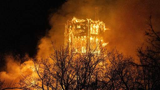 Amsterdam: Un incendiu uriaş a distrus o biserică din secolul al XIX-lea - VIDEO