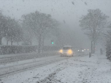 Zăpada perturbă transporturile în Franţa, Regatul Unit şi Ţările de Jos