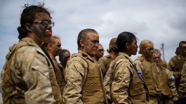 Pentagonul urmează să reexamineze integrarea femeilor în posturi de luptă, autorizate de aproximativ zece ani. ”Normele noastre pentru posturile de luptă vot fi elitiste”. Evaluarea, efectuată de grupul de reflecţie IDA, urmează să dureze şase luni