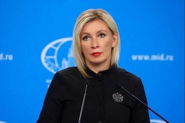 Rusia va considera orice prezenţă militară a Occidentului în Ucraina drept o ”ţintă militară legitimă”, reiterează Zaharova ”Noile declaraţii militariste ale aşa-zisei Coaliţii a Volntarilor şi regimului de la Kiev fac din ele o adevărată axă de război”
