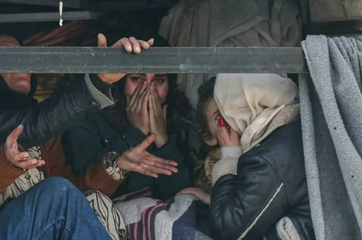 Damascul anunţă un armistiţiu la Alep, după confruntări armate între armata siriană şi kurzi, pe care vrea să-i evacueze către zona autonomă kurdă din nord-estul Siriei