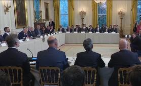 Trump s-a întâlnit cu directorii marilor companii petroliere, dar acestea au evitat să-şi ia angajamente cu privire la Venezuela