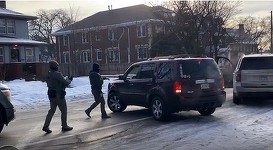 Statul Minnesota dă în judecată administraţia Trump din cauza acţiunilor poliţiei federale pentru imigraţie