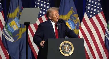Trump ”crede”, la Detroit, că aliaţii SUA prezenţi în Iran ”ar trebui să plece”. ”Nu este o idee rea”, după ce Departamentul de Stat le-a cerut americanilor să plece din Iran terestru, în Armenia sau Turcia. Val de condamnări ale represiunii