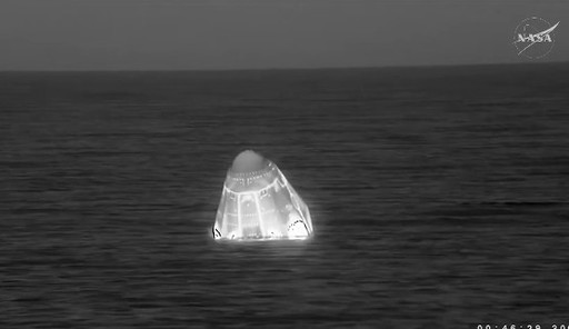 UPDATE - Capsula cu cei patru astronauţi de pe Staţia Spaţială Internaţională, dintre care unul bolnav, a ajuns pe Pământ. Este pentru prima oară în istorie când se face o evacuare de pe ISS din motive medicale - VIDEO