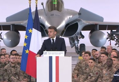 Emmanuel Macron anunţă că soldaţi francezi trimişi în Groenlanda vor fi susţinuţi prin mijloace terestre, aeriene şi maritime în „zilele următoare”.