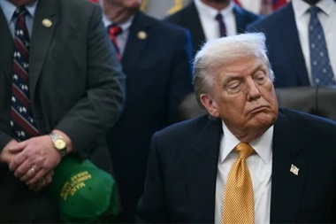 Opozanta venezueleană Maria Corina Machado, laureata Premiului Nobel pentru Pace în 2025, primită la masă de Trump, după o ”conversaţie lungă” cu Delcy Rodriguez, o ”persoană formidabilă”. Al şaselea petrolier confiscat. Prima vânzare de petrol venezuelean, de 500 mil. $