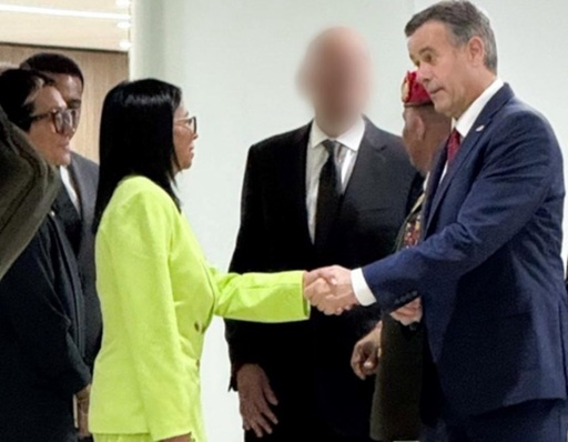 Directorul CIA John Ratcliffe s-a întâlnit cu preşedinta interimară Delcy Rodriguez la Caracas, pentru a-i transmite mesajul că SUA ”abia aşteaptă să construiască o relaţie de lucru mai bună”