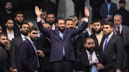 Preşedintele sirian Ahmed al-Sharaa proclamă kurda limbă naţională, instaurează Nowruz, Anul Nou kurd, drept zi liberă oficială şi le acordă naţionalitatea siriană kurzilor, dintre care 20% au fost privaţi de cetăţenie în urma unui recensământ controversat în 1962