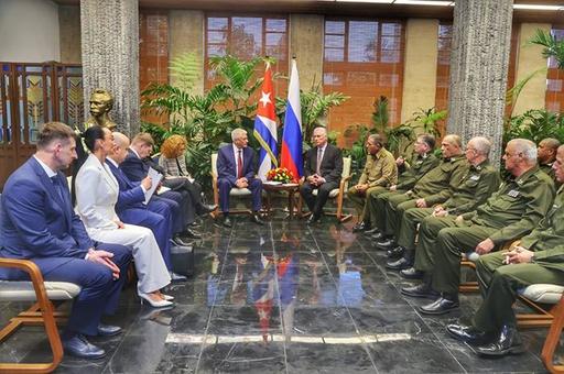 Ministrul rus de Interne vizitează Cuba, în timp ce Trump intensifică presiunea asupra Havanei