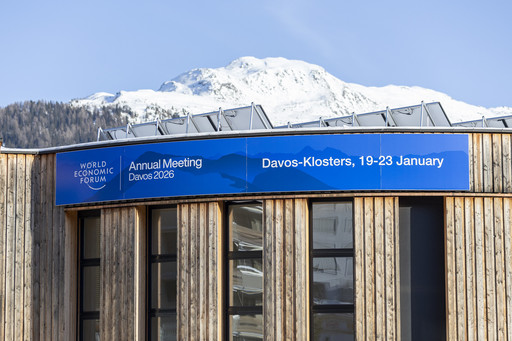 Reuters: Teama şi uneori aversiunea s-au întâlnit cu resemnarea la Davos, în timp ce Trump a dominat agenda Forumului Economic Mondial