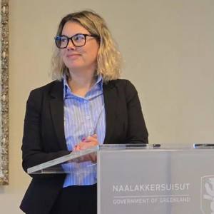 Nu vă atingeţi de mineralele noastre, îi transmite Groenlanda lui Trump