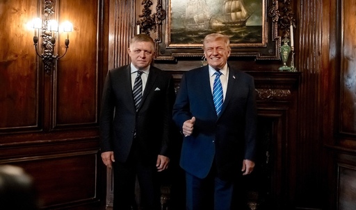 POLITICO: Premierul slovac Robert Fico, un susţinător al lui Donald Trump, mărturiseşte că a fost şocat de „starea psihologică” a preşedintelui american când a fost primit la Mar-a-Lago / Fico dezminte