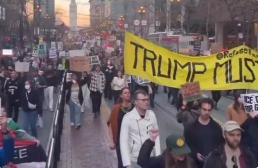 Proteste la nivel naţional şi greve planificate în SUA, vineri, în urma împuşcăturilor mortale ale ICE în Minneapolis