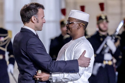 Franţa şi Ciadul îşi relansează relaţiile după mai bine de un an de tensiuni de la ruperea Acordului Apărării francezo-ciadian