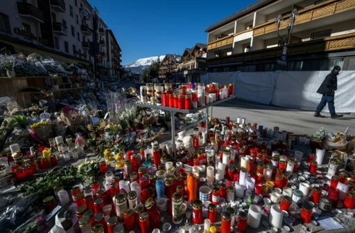 Imaginile camerelor de supraveghere video ale comunei Crans-Montana din noaptea dramei de la Le Constellation nu au fost păstrate de poliţie, în pofida faptului că au fost cerute în mai multe rânduri de Ministerul Public din Valais, dezvăluie televiziunea publică elveţiană