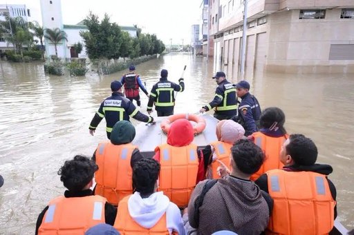 Marocul evacuează 50.000 de persoane dintr-un oraş ameninţat de inundaţii - VIDEO