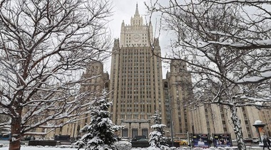 Rusia expulzează un diplomat german, un ”răspuns simetric” după ce Germania a expulzat un diplomat rus, acuzat de spionaj. Moscova denunţă ”un spirit de «vânătoare de spioni» al Guvernului german”