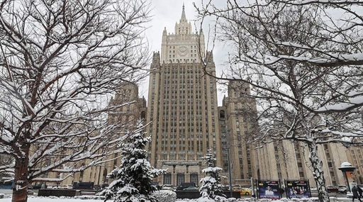 Rusia expulzează un diplomat german, un ”răspuns simetric” după ce Germania a expulzat un diplomat rus, acuzat de spionaj. Moscova denunţă o ”vânătoare de spioni” a Guvernului german