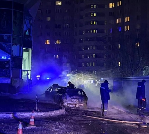 Rusia şi-a continuat bombardamentele intense asupra Ucrainei. Sunt trei morţi, printre care o mamă şi copilul ei. Atac masiv la Odesa / „Numai Trump poate opri războiul”, spune ministrul de externe al Ucrainei, solicitând accelerarea negocierilor de pace