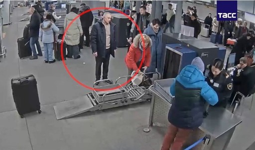 FSB susţine că suspecţii arestaţi pentru tentativa de asasinat asupra generalului Alekseiev au mărturisit că au acţionat la ordinul Ucrainei şi acuză Polonia că a fost implicată în recrutarea autorului. Acesta urma să se întoarcă la Kiev prin România