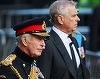 Charles al III-lea, ”profund îngrijorat” cu privire la fratele său Andrew, se declară pregătit ”să ajute” poliţia