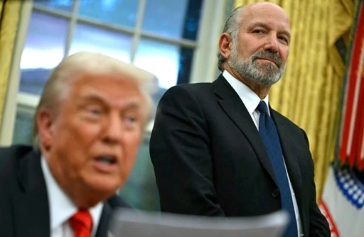 Trump îl ”susţine total” pe Howard Lutnick, anunţă Casa Albă, după ce secretarul Comerţului recunoaşte în Senat întâlniri cu Jeffrey Epstein