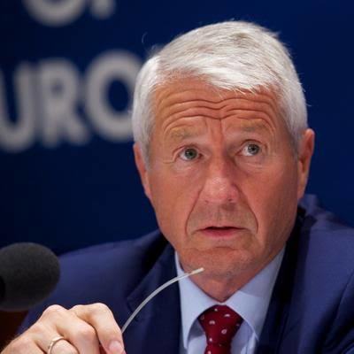 Dosarele Epstein. Poliţia norvegiană a percheziţionat locuinţele fostului prim-ministru Thorbjørn Jagland, suspectat de „corupţie agravată”