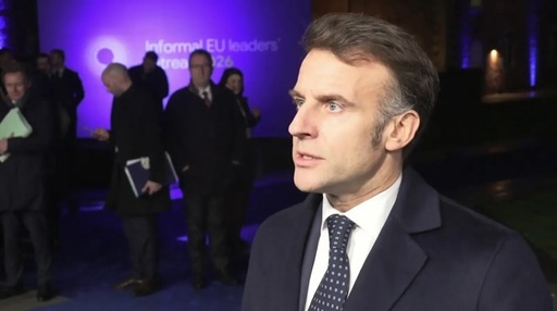 O reluare a dialogului cu Putin nu este urgentă, afirmă Macron. Ea trebuie pregătită între europeni cu privire ”la ceea ce vrem să cerem”