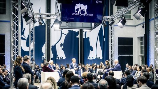 Conferinţa de Securitate de la Munchen se deschide vineri pe fondul relaţiilor transatlantice tensionate, într-o lume „în plin proces de destrămare”
