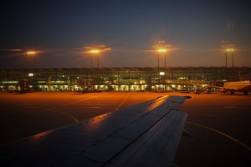 Aeroportul Koln/Bonn din Germania îşi reia activitatea după un incident de securitate