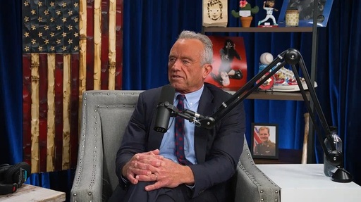  Secretarul american al Sănătăţii Robert F. Kennedy Jr provoacă un scandal după ce-şi evocă trecutul de toxicoman. ”Nu mi-e frică de microbi. Am prizat cocaină pe chiuvete în toalete”, declară el într-un podcast
