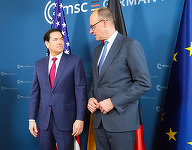 FT: Marco Rubio a lipsit la Munchen de la o întâlnire cu liderii europeni dedicată Ucrainei invocând neconcordanţe de program, semn că administraţia Trump nu mai vrea să implice Europa în soluţionarea conflictului