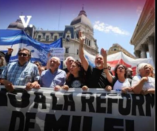Argentina – Ciocniri ale muncitorilor aflaţi în grevă generală cu Poliţia / Sindicatele, nemulţumite de reforma în domeniul muncii