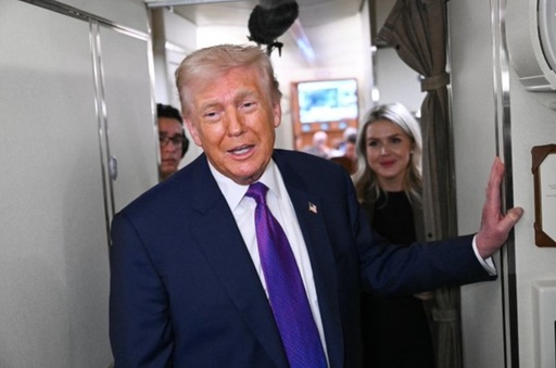 Trump anunţă pe Truth Social că va ordona, ”având în vedere interesul mare”, publicarea dosarelor despre extratereştri şi OZN-uri