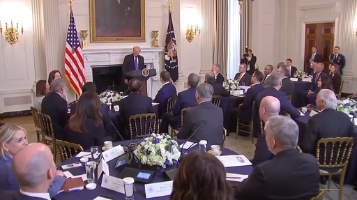 Trump afirmă, la Casa Albă,că ”ia în calcul” un atac limitat împotriva Iranului, dacă nu încheie un acord cu SUA