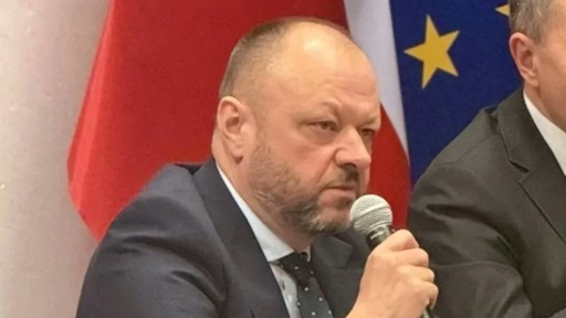Doi foşti şefi ai spionajului polonez de pe vremea PiS, inculpaţi cu privire la folosirea Pegasus