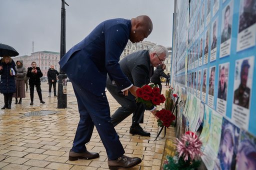 Ghana spune că 272 de cetăţeni ai săi au fost „atraşi” să lupte în Ucraina, iar 55 au fost ucişi