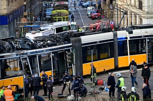 Doi morţi şi 38 de răniţi la Milano, după deraierea unui tramvai care a lovit un magazin, anunţă poliţia. Victimele sunt un italian de 60 de ani şi un imigrant din oraş, anunţă primarul, care afirmă că accidentul ”are legătură cu conductorul”