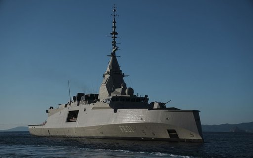 Grecia trimite nave de război şi avioane de luptă pentru a apăra Cipru. Desfăşurarea are loc după ce o dronă Shahed a lovit baza aeriană britanică de la Akrotiri în timpul nopţii