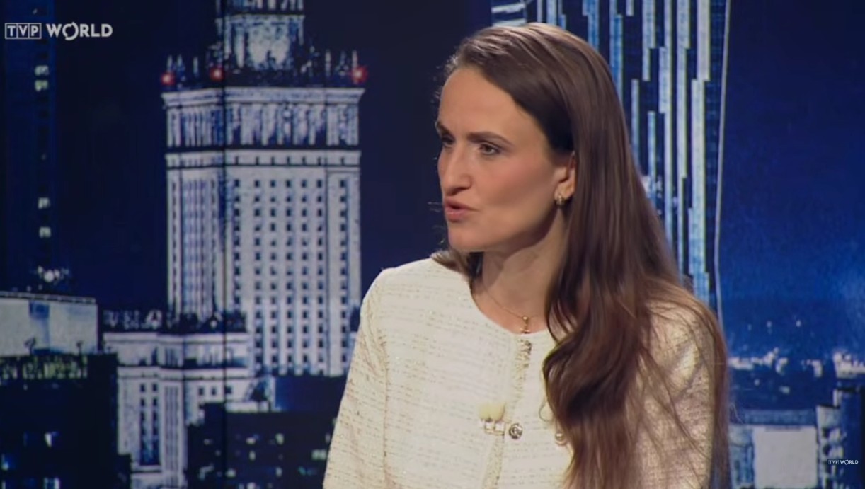 Oana Ţoiu, la televiziunea poloneză: România solicită un armistiţiu temporar pentru evacuarea civililor din Orientul Mijlociu - VIDEO